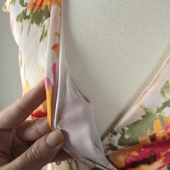 Hutch Ella Floral Satin Open Back Maxi Dress Flutter Sleeves Size 6 Wedding - Picture 7 of 16